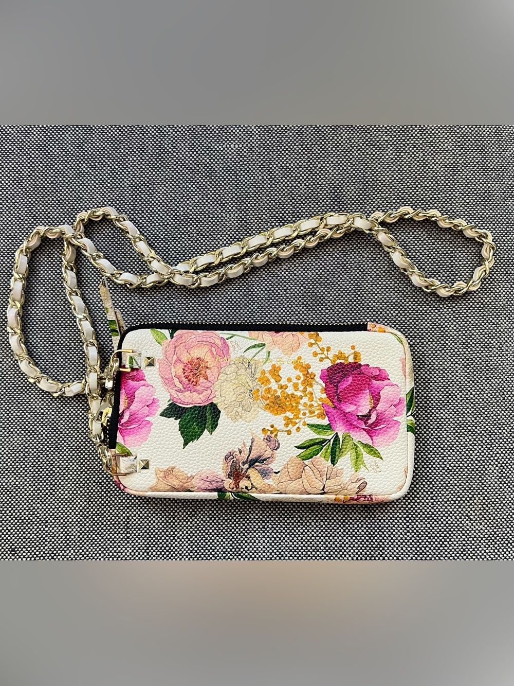 Bandolier Expanded Pouch